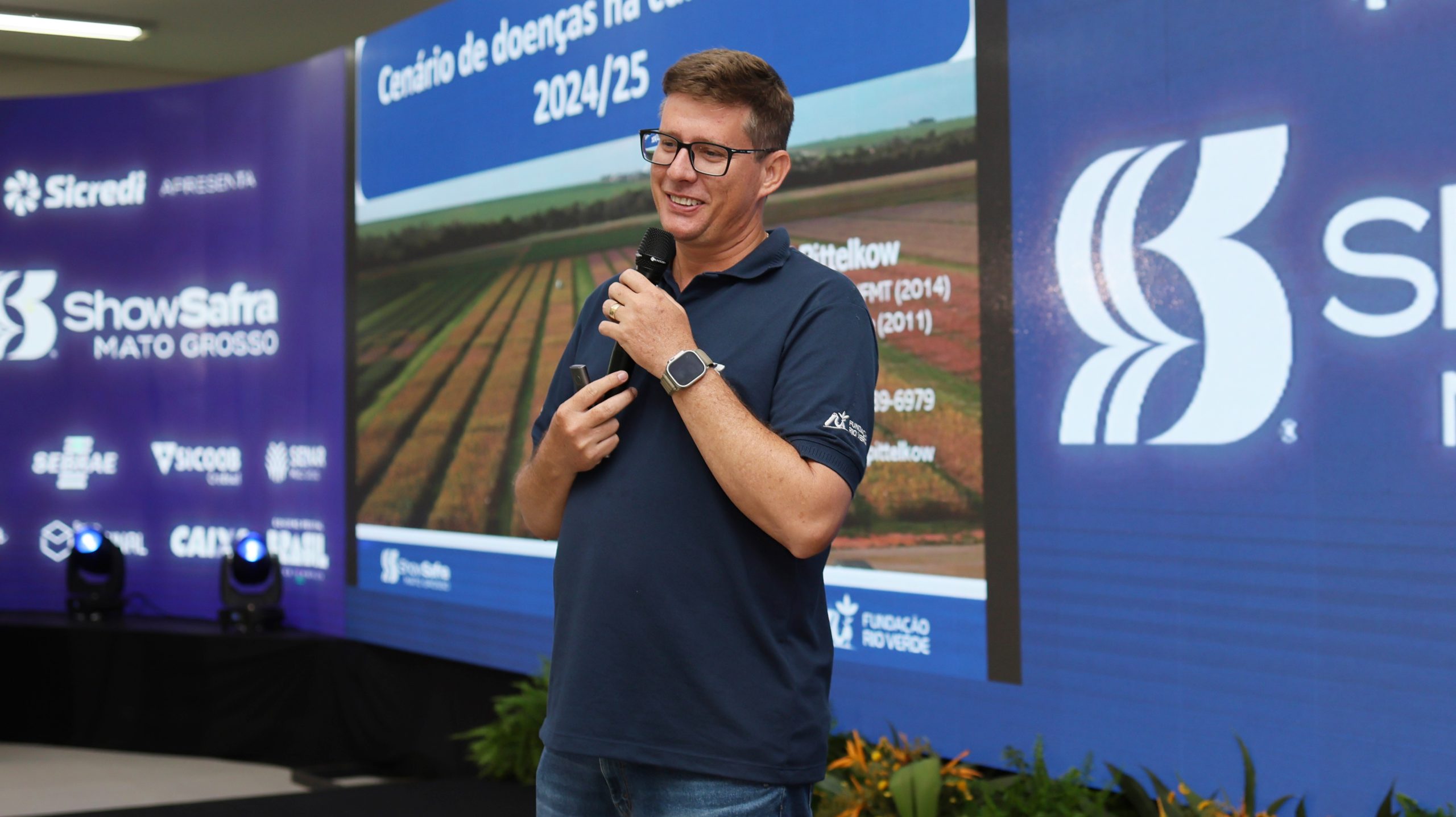 Painel no Show Safra MT destaca estratégias de manejo para controle de pragas e nematoides na soja