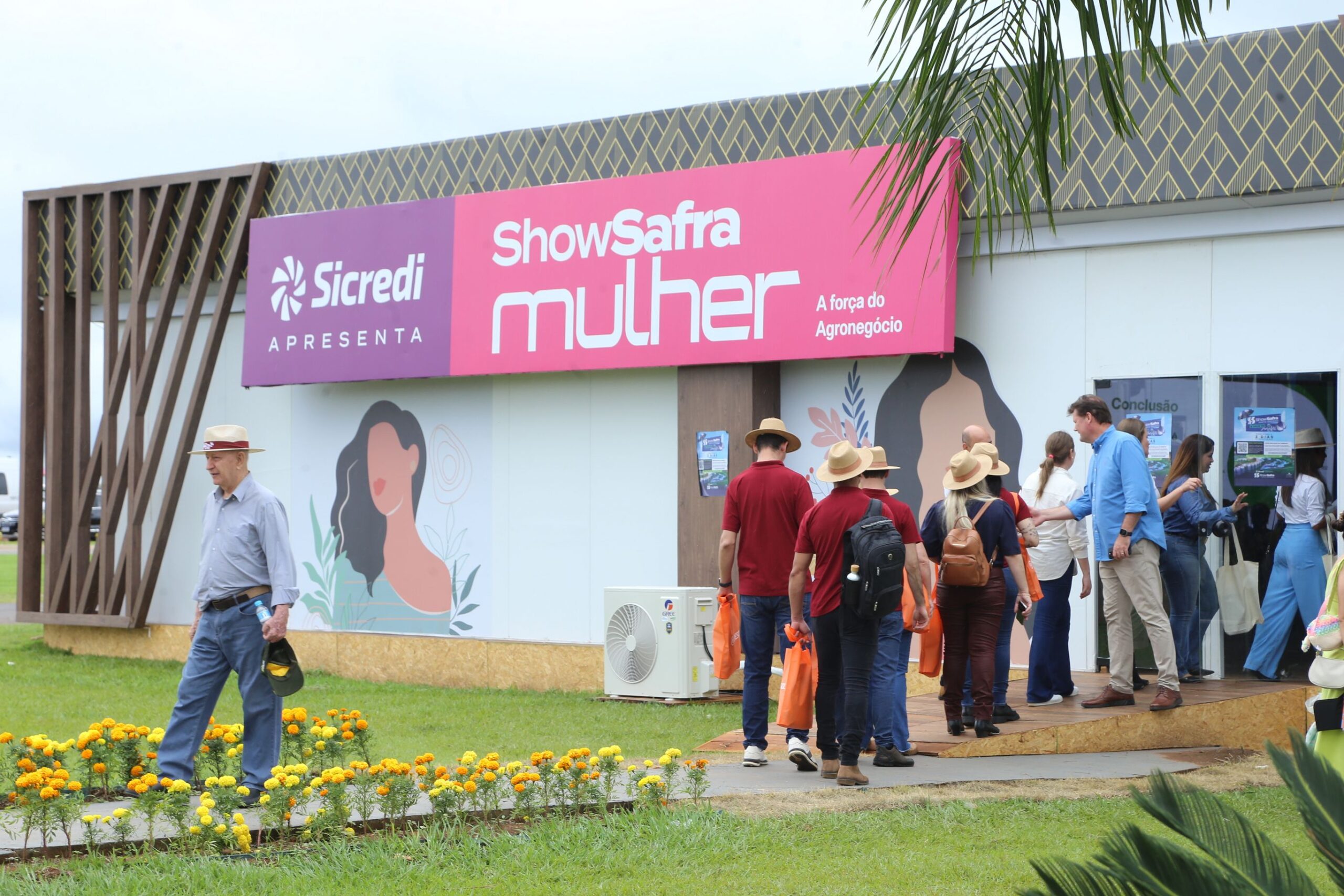 Quando mulheres se encontram, o agro floresce: Show Safra Mulher une sensibilidade, força e protagonismo no coração do agronegócio